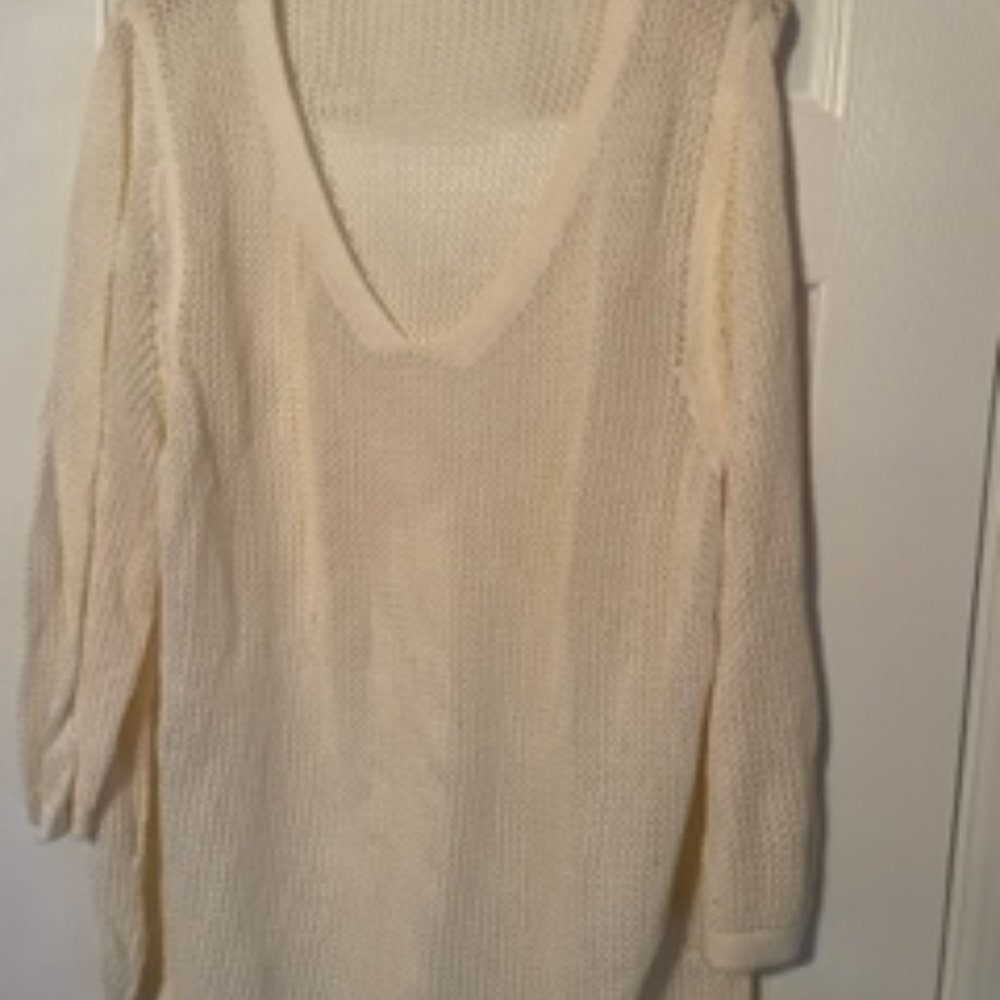 Talbots	cream plus size 3x v-neck mesh knit sweater with tassles on side slit